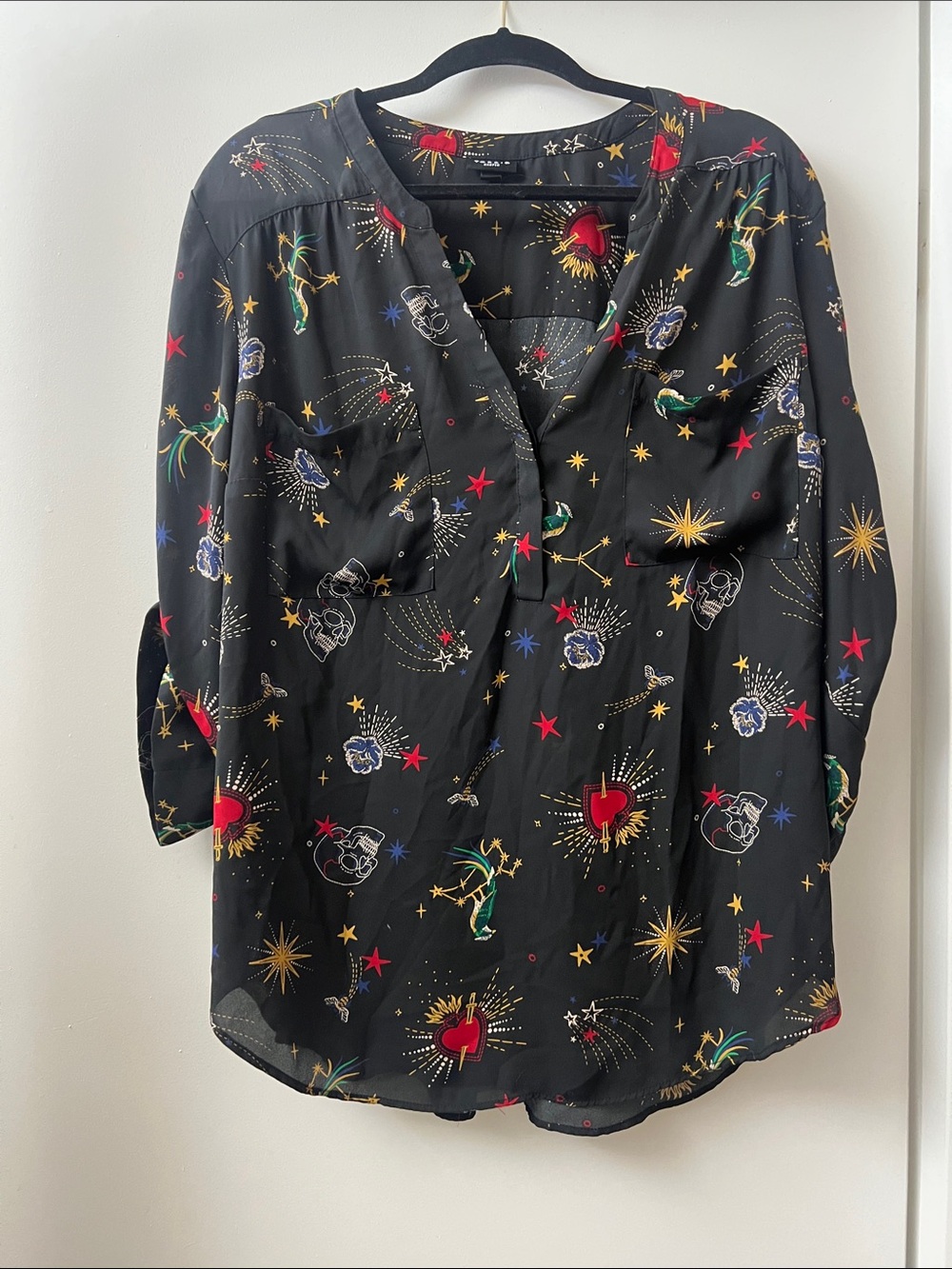 torrid Black Celestial & Heart Print Button-Up Blouse